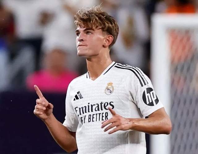 甚至是球员 甚至是球员