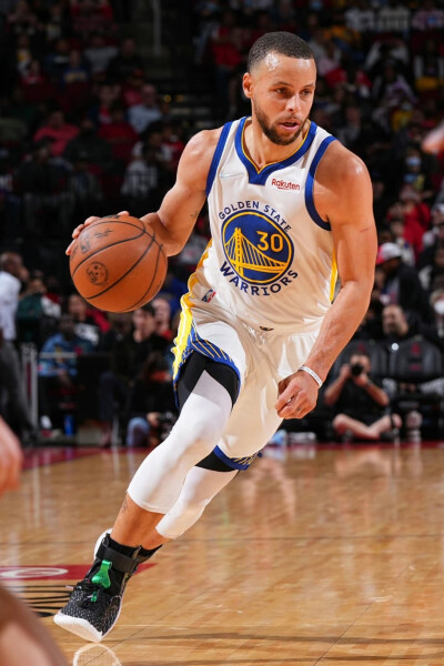 场上的一大 场上的一大