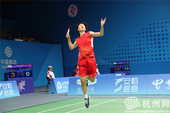 库里追防时 库里追防时